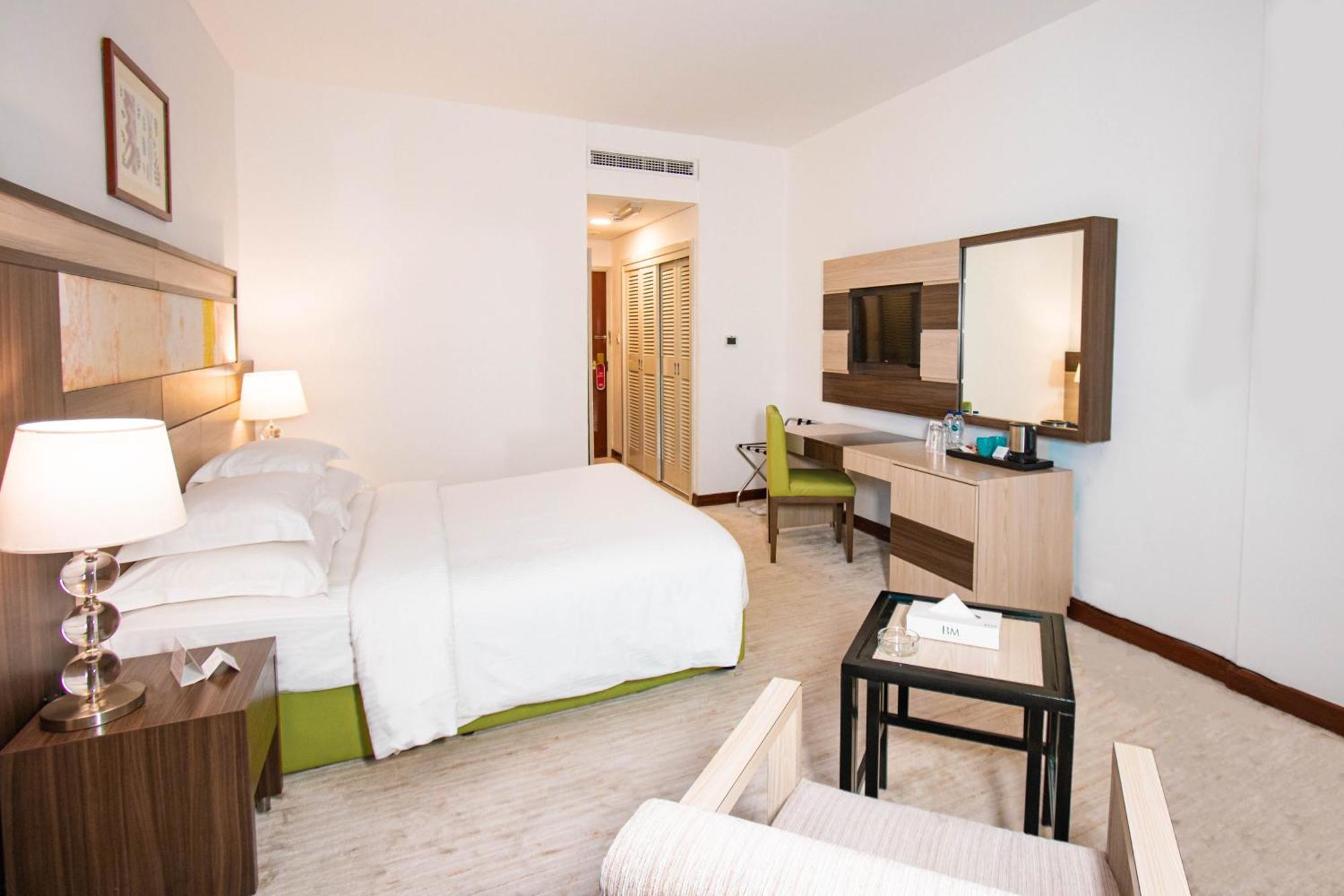 Bm Beach Hotel Ras al-Khaimah Exterior photo